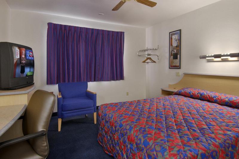 Red Roof Inn Santa Fe Værelse billede